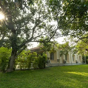5* Resort Tamarind Tree Garden - Katunayake