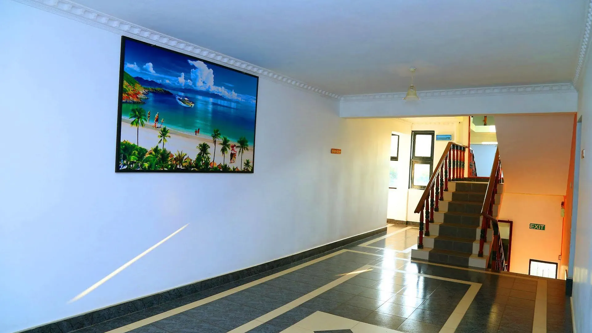 Topaz Beach Hotel Negombo